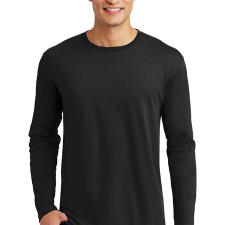 District Perfect Weight Long Sleeve Tee. DT105